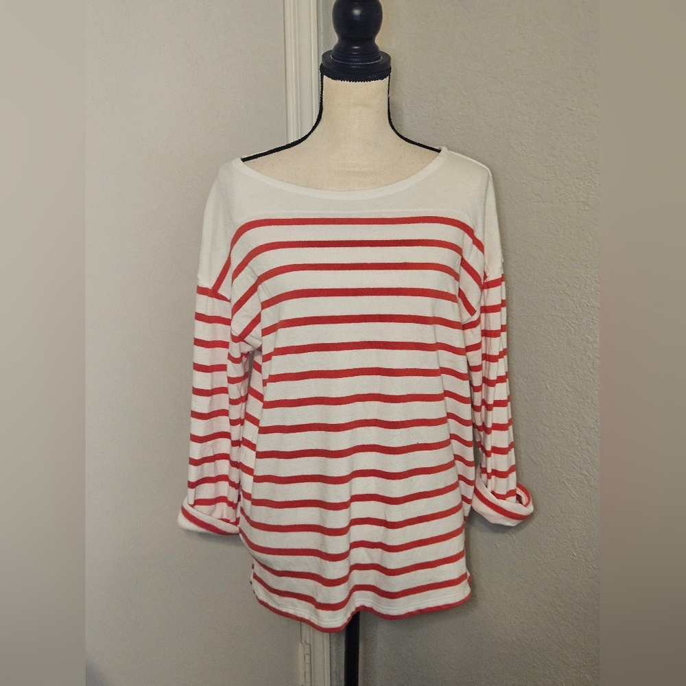 Women's Old Navy Sweater